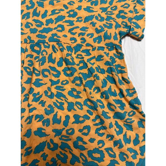 NWT Emily Wonder Short Sleeve Top Coral and Green Light Weight Summer Bright Fun - Picture 7 of 10